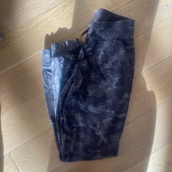 Ready to Rulu High-Rise Jogger 
Full Length - Picture 1 of 3